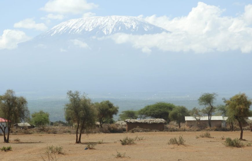 5 days masai mara lake naivasha and amboseli National parks safari